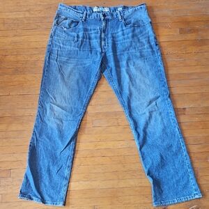 Ariat Men's Relaxed Fit Blue Jeans